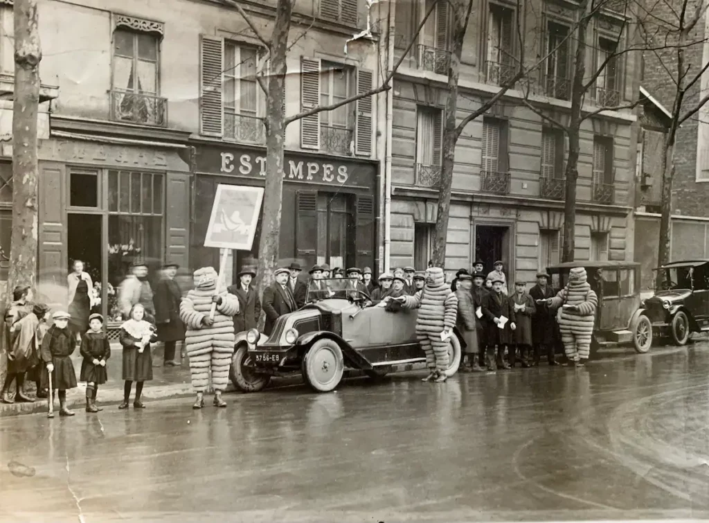 Michelin Bibendum en 1915