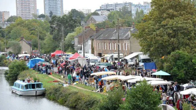 Brocantes et marchés vintage en Bretagne brederie du canal saint martin rennes