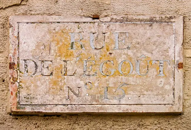 plaque de rue gravée