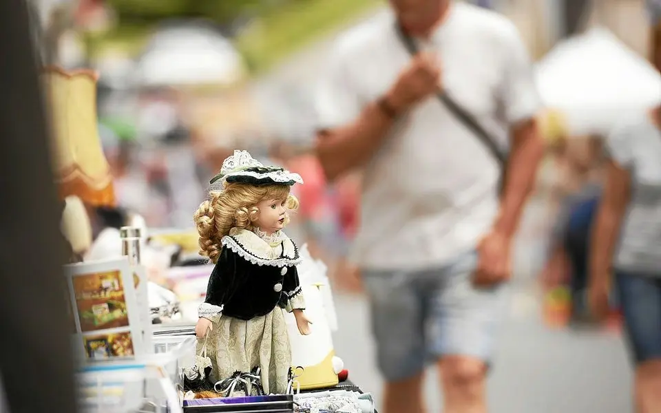 Brocantes et marchés vintage en Bretagne brocante de vannes