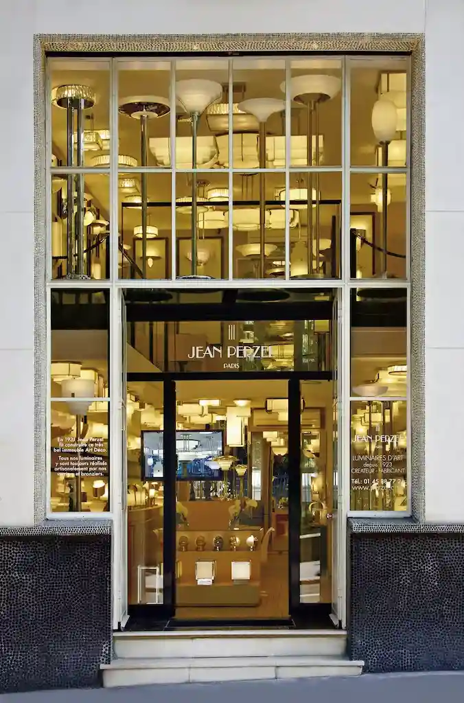 Facade Jean Perzel
