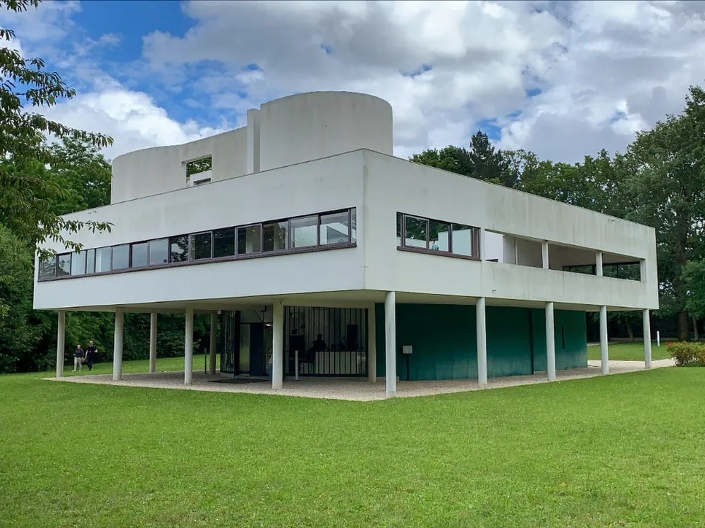 art deco villa savoye