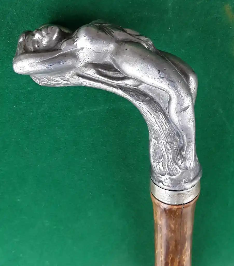 objet erotique en brocante