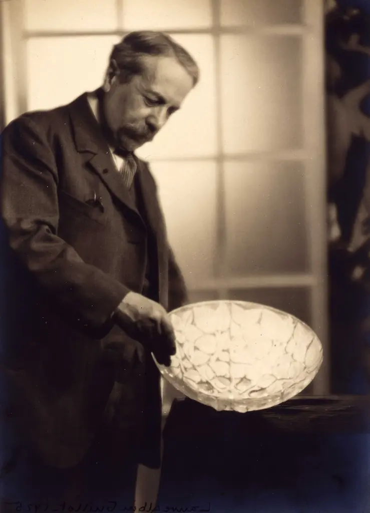 Lalique Portrait